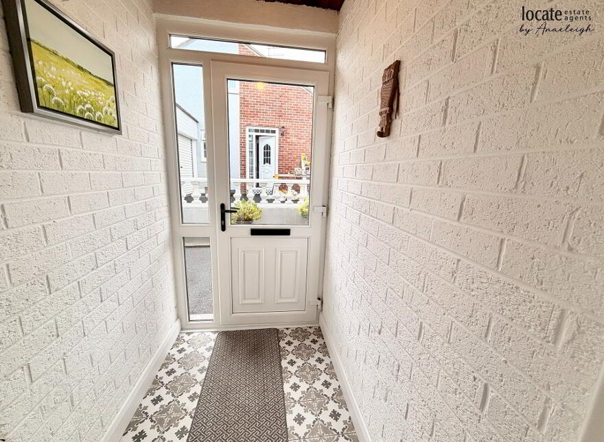 92 Knockwellan Park, Waterside, Derry, BT47 2JE