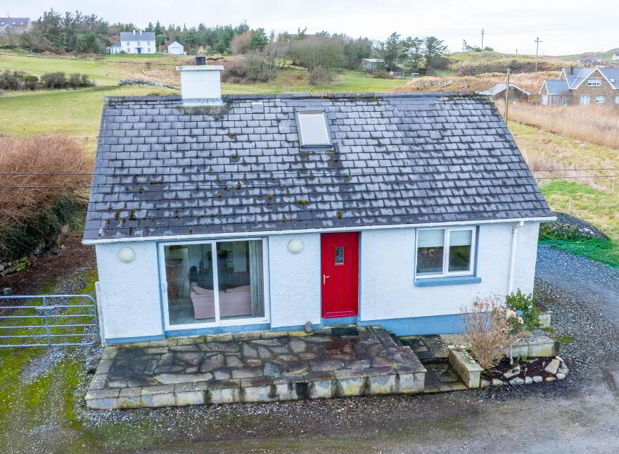 Wee Dan`s, Lower Downings, Downings, F92Y9E8
