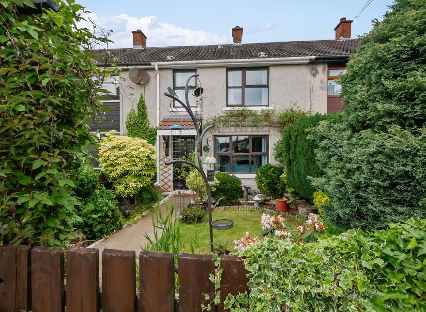 16 Killynether Gardens, Belvoir Park, Belfast, BT8 7FH