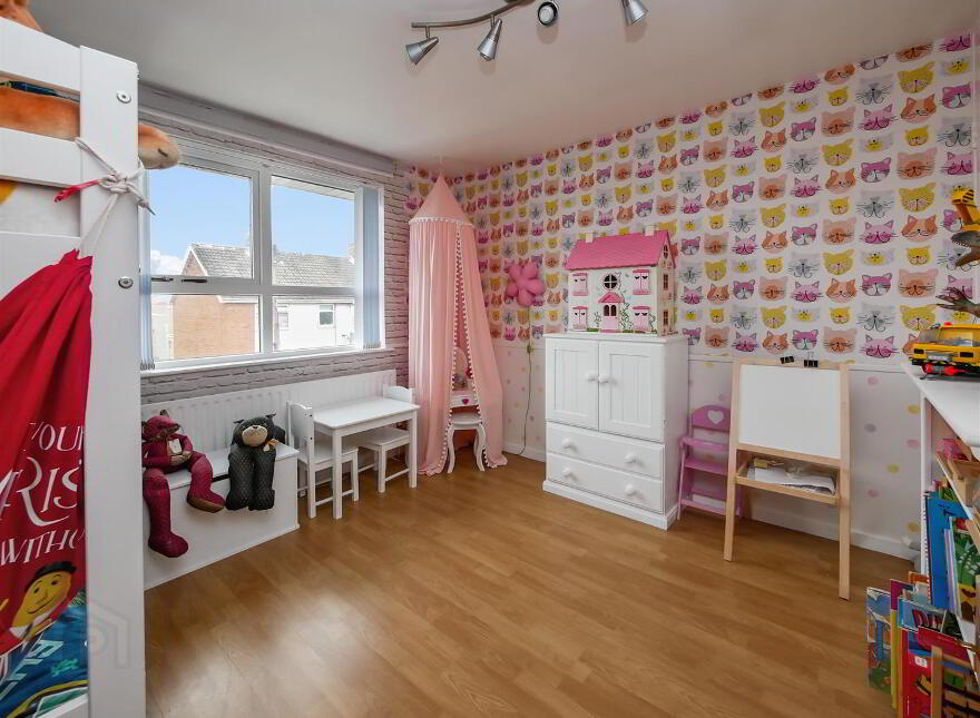 16 Killynether Gardens, Belvoir Park, Belfast, BT8 7FH