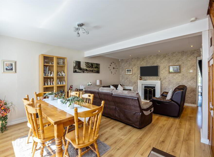 40 Brentwood Park, Belfast, BT5 7LR
