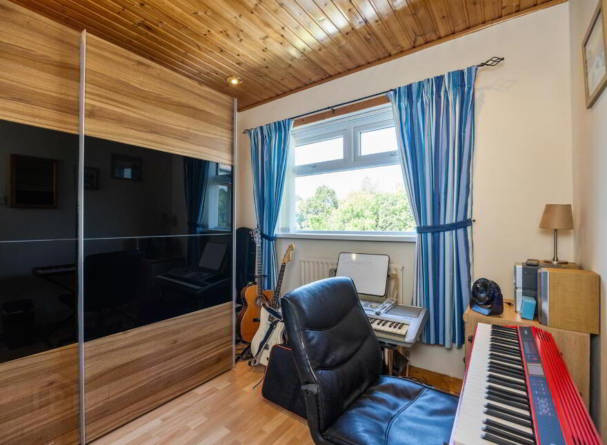 40 Brentwood Park, Belfast, BT5 7LR