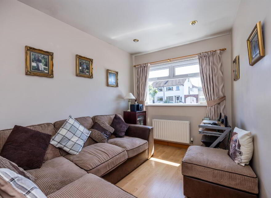 40 Brentwood Park, Belfast, BT5 7LR