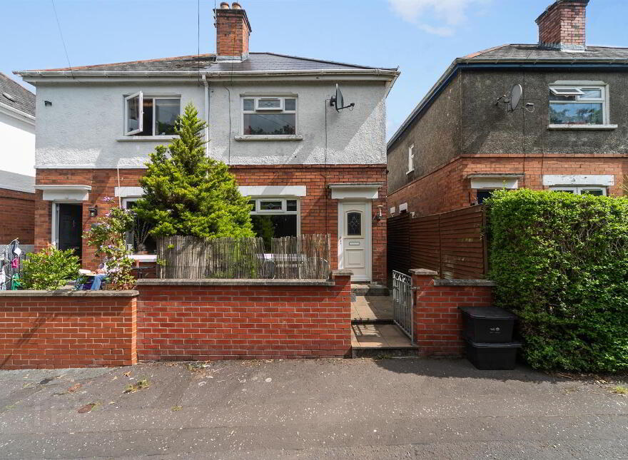 32 Dunraven Gardens, Belfast, BT5 5LG