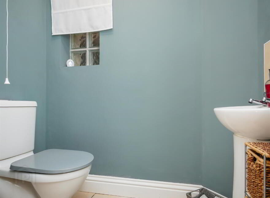 2 The Demesne Cottages, Hillsborough Road, Carryduff, Belfast, BT8 8GS