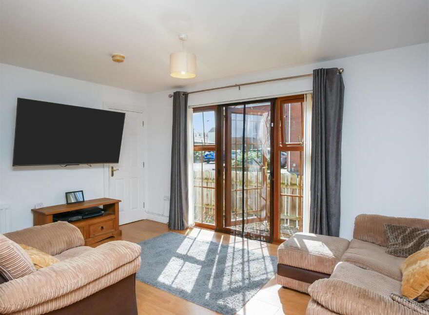 2 The Demesne Cottages, Hillsborough Road, Carryduff, Belfast, BT8 8GS