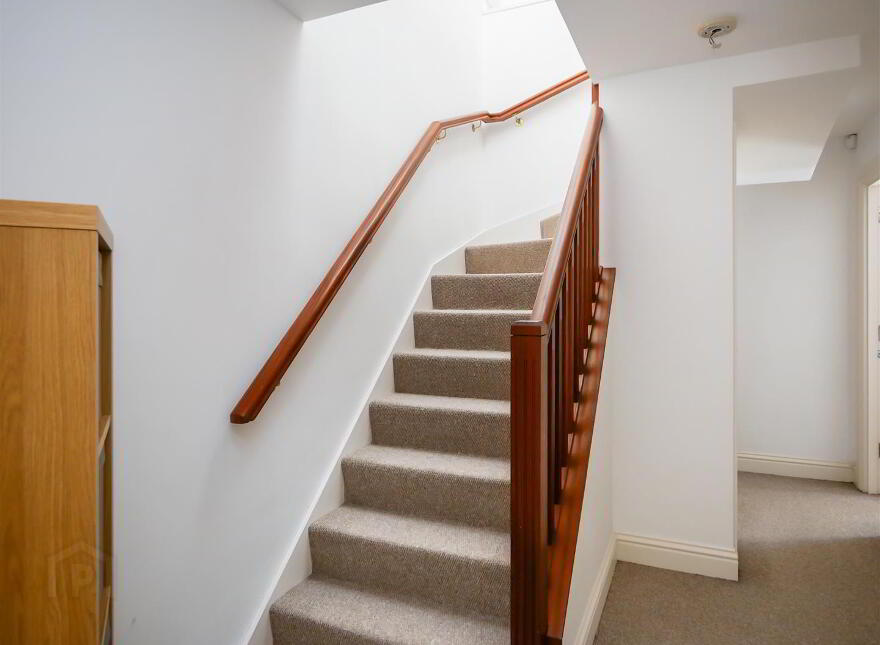 2 The Demesne Cottages, Hillsborough Road, Carryduff, Belfast, BT8 8GS
