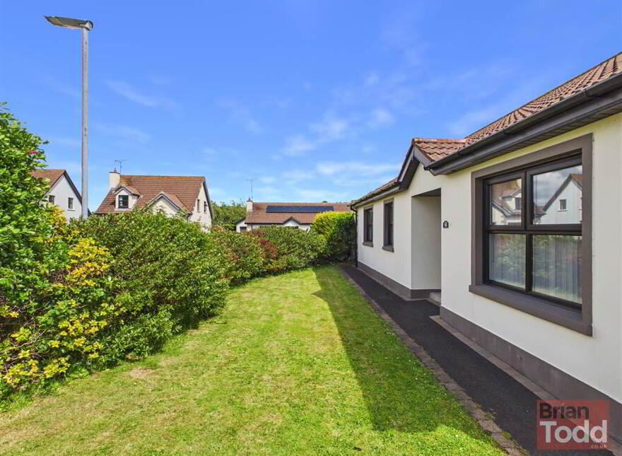 Croft Manor, Ballygally, Larne, BT40 2RU