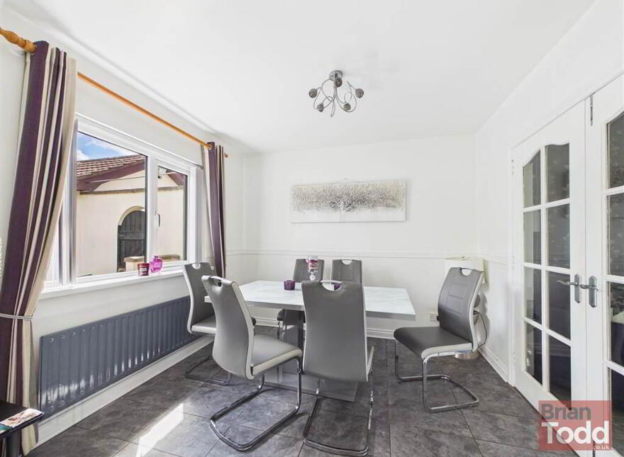 Croft Manor, Ballygally, Larne, BT40 2RU