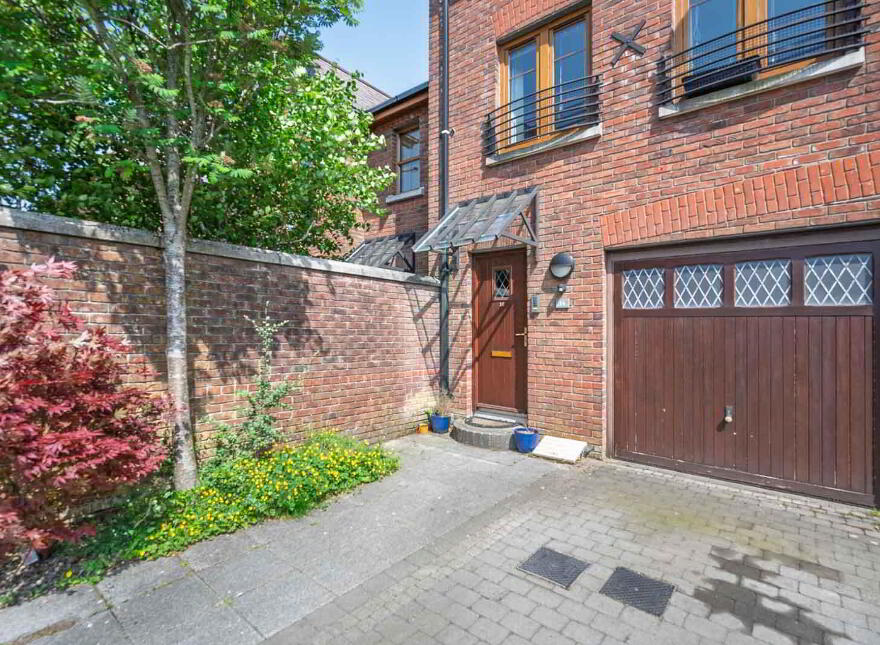 14 Castlegrange, Belfast, BT5 7GT