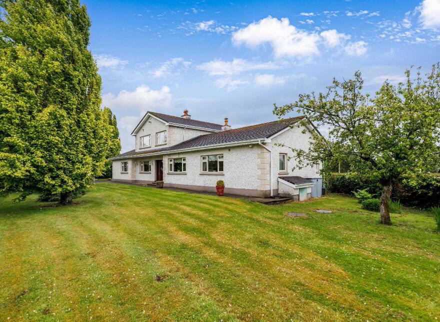 Gilbertstown, Longwood, A83AE71