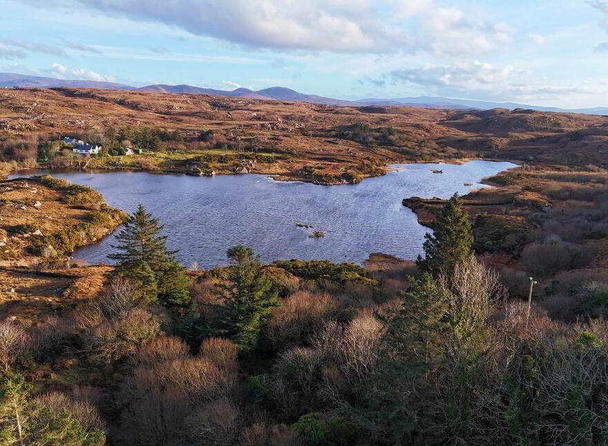 Meenbanad, Burtonport, F94Y9D2