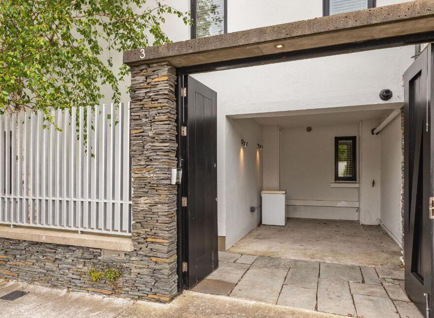 3 Lanesville Terrace, Dun Laoghaire, Monkstown, A96XT92