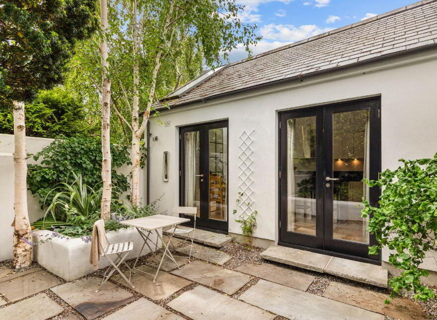 3 Lanesville Terrace, Dun Laoghaire, Monkstown, A96XT92
