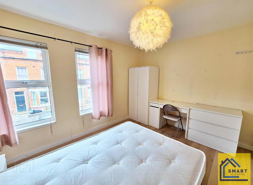 34 Sandymount Street, Belfast, BT9 5DP