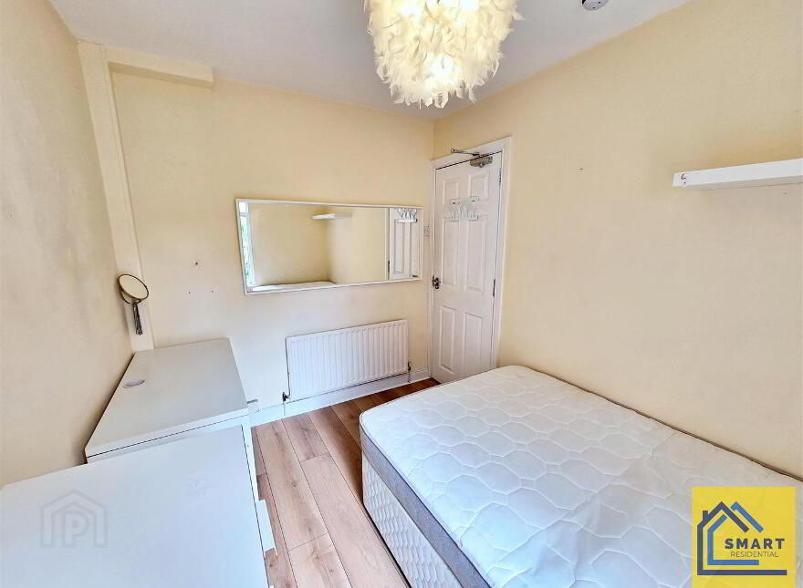 34 Sandymount Street, Belfast, BT9 5DP