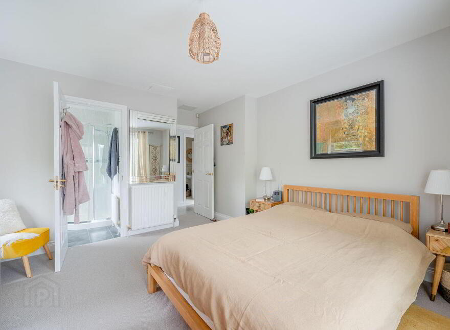 8 Church Court, Church Road, Holywood, BT18 9FP