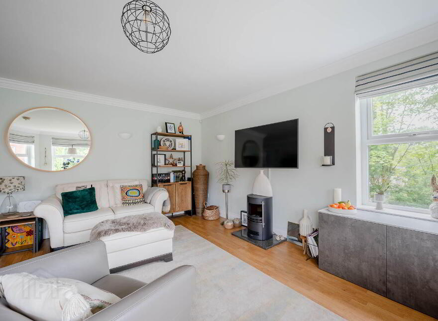 8 Church Court, Church Road, Holywood, BT18 9FP