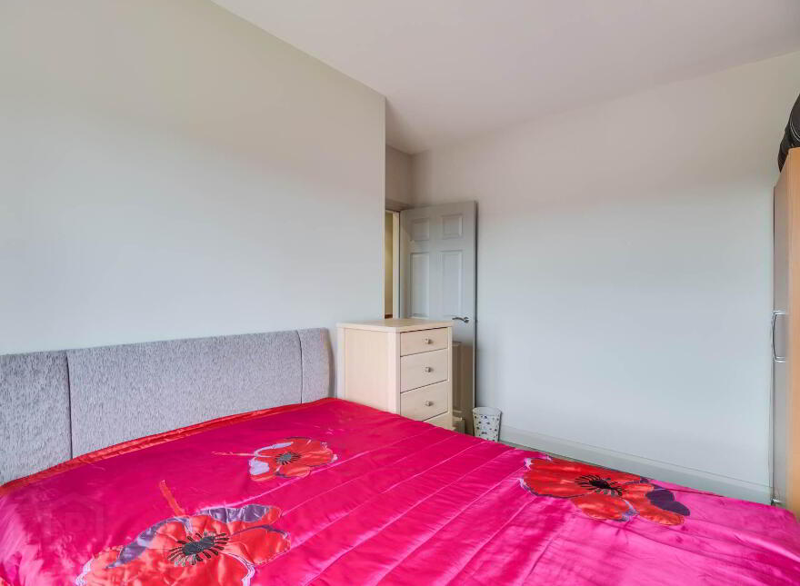 19 Drumclay Court, Enniskillen, BT74 6NS