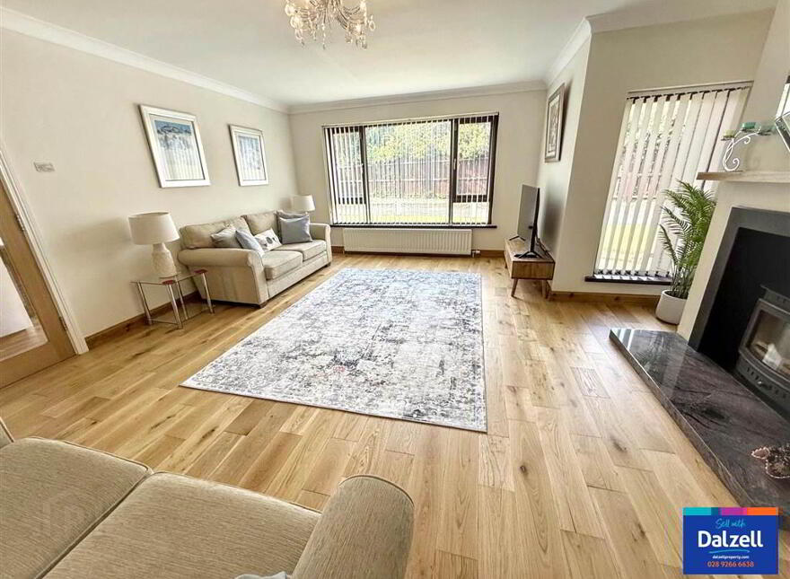 3 Rose Park, Lisburn, BT27 4BY