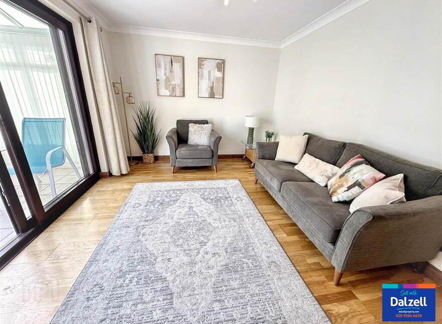 3 Rose Park, Lisburn, BT27 4BY