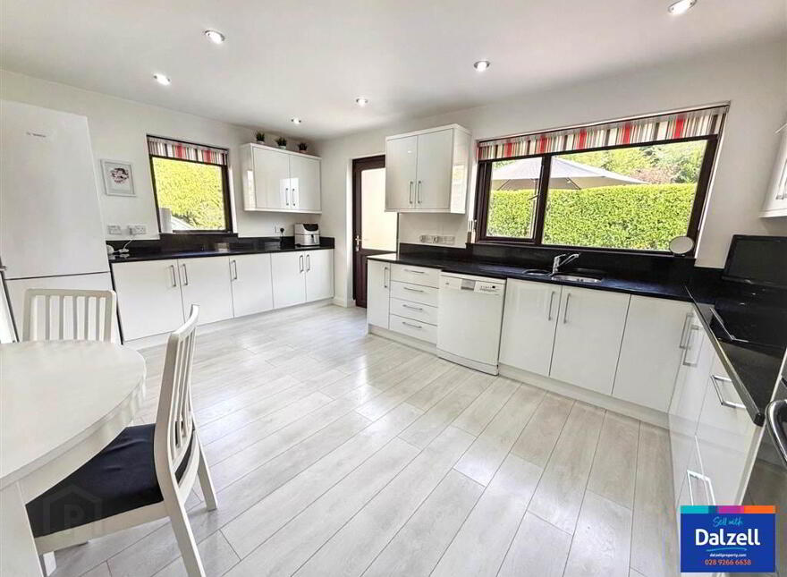 3 Rose Park, Lisburn, BT27 4BY