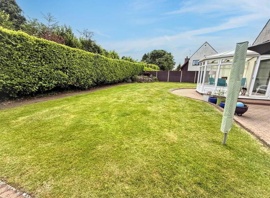 3 Rose Park, Lisburn, BT27 4BY
