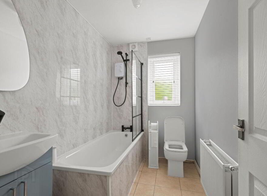 25 Gordonville, Lodge Road, Coleraine, BT52 1EF