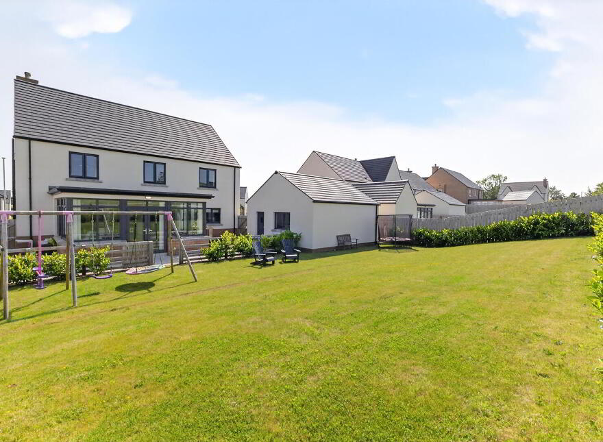 39 Ashgrove Walk, Comber, BT23 5PJ