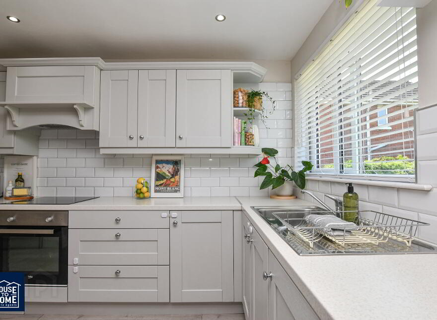 2 Abbeydale Gardens, Belfast, BT14 7HG