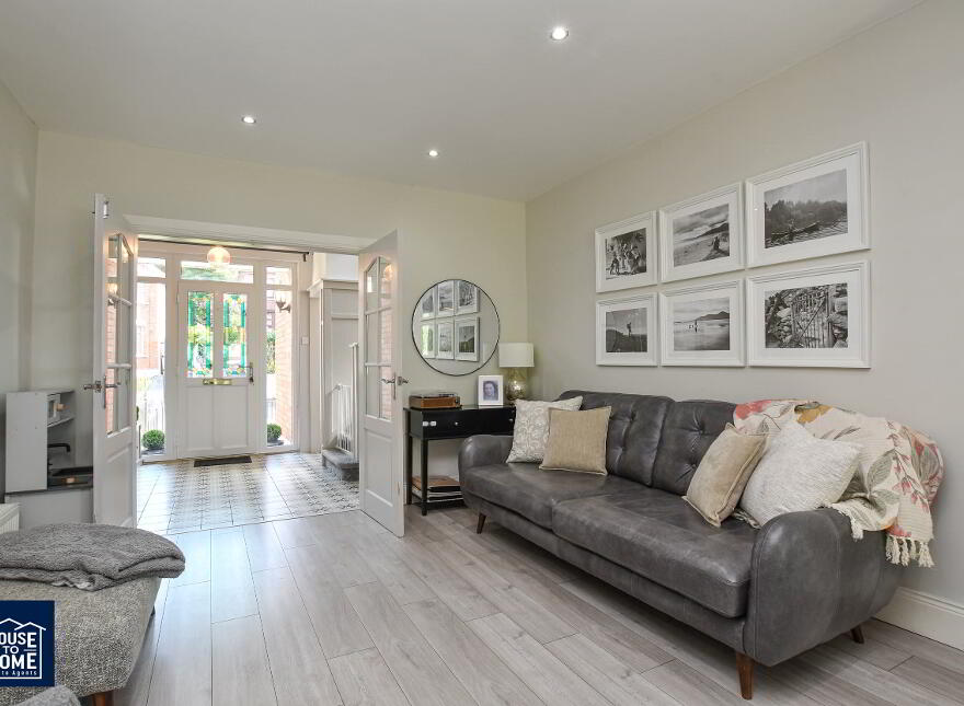 2 Abbeydale Gardens, Belfast, BT14 7HG