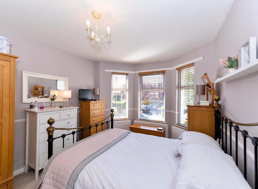 56 Knockvale Park, Belfast, BT5 6HJ