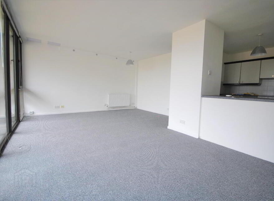 8 The Bay, Seacliff Road, Bangor, North, BT20 5HD