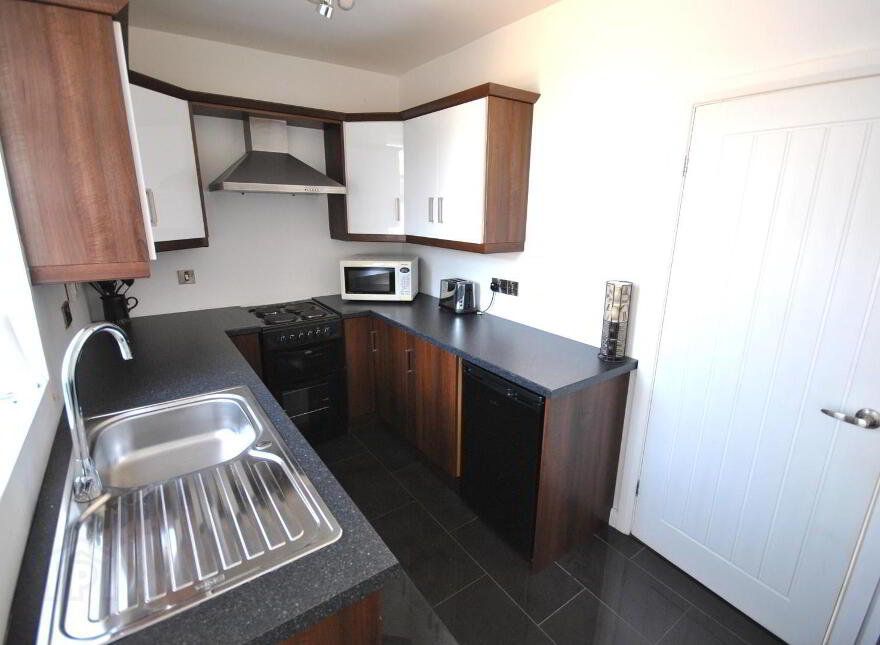 32 Castle Lane, Comber, Newtownards, BT23 5EB
