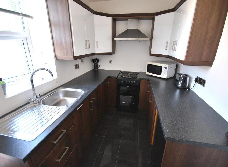 32 Castle Lane, Comber, Newtownards, BT23 5EB