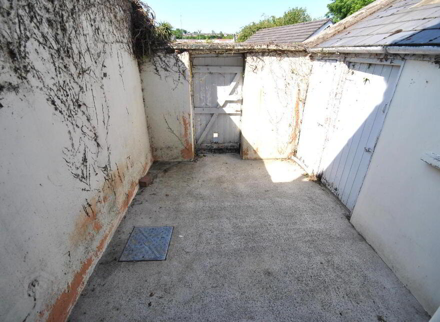 32 Castle Lane, Comber, Newtownards, BT23 5EB
