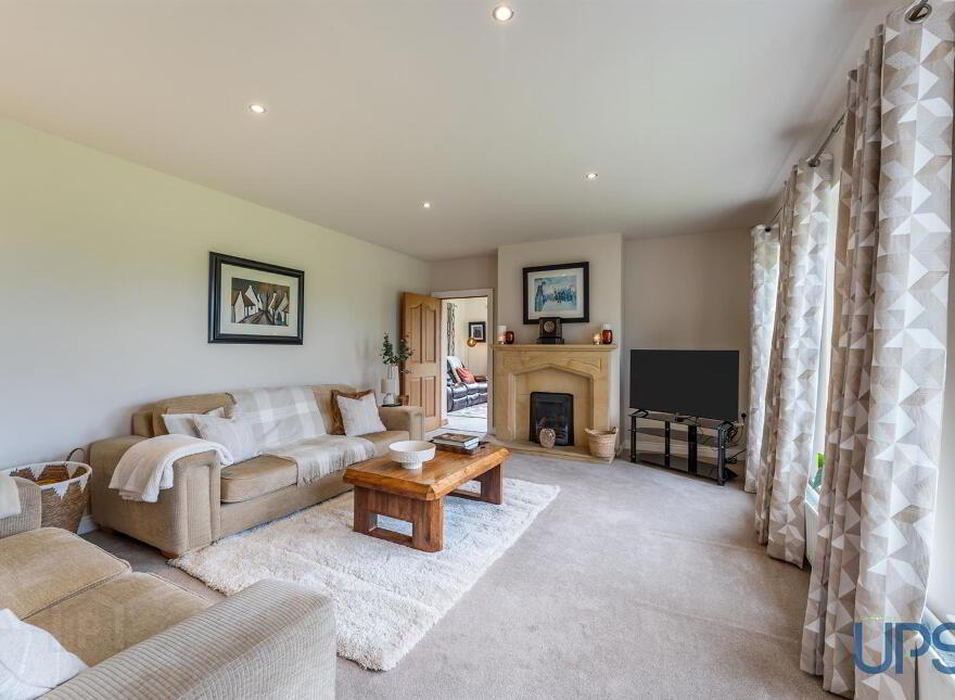 2C Hillhead Road, Ballinderry Upper, BT28 2HE
