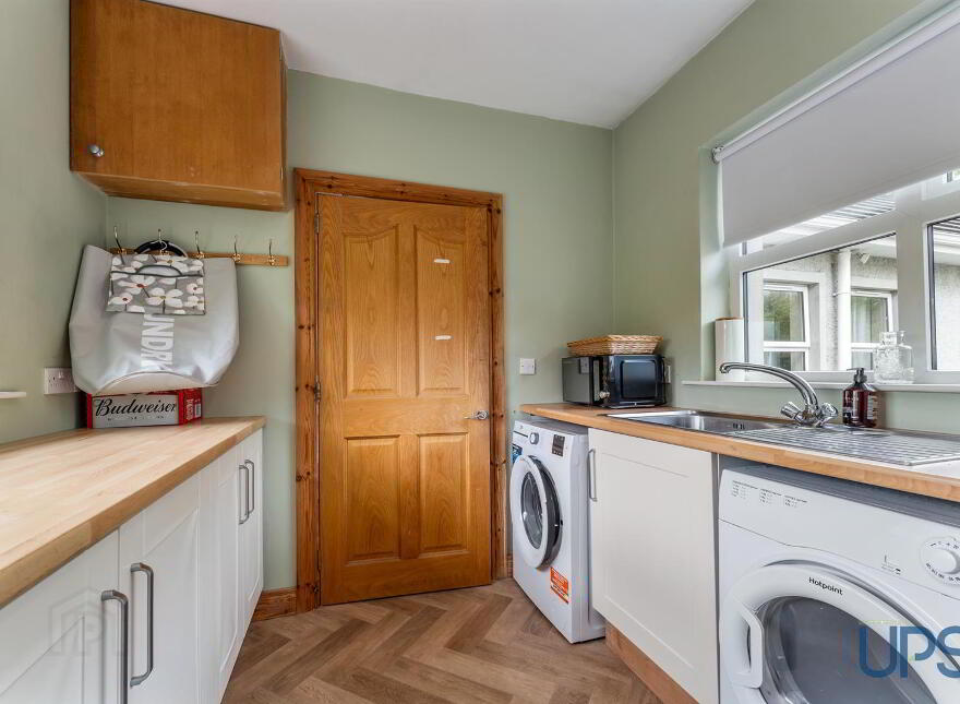 2C Hillhead Road, Ballinderry Upper, BT28 2HE