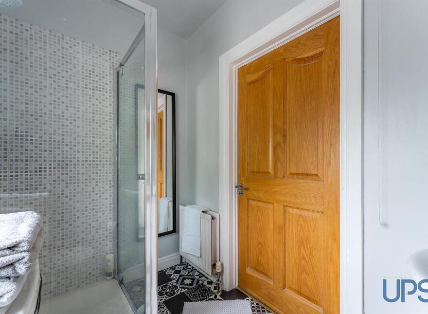 2C Hillhead Road, Ballinderry Upper, BT28 2HE