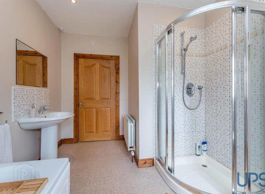 2C Hillhead Road, Ballinderry Upper, BT28 2HE