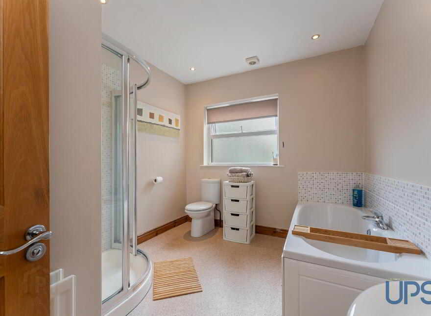 2C Hillhead Road, Ballinderry Upper, BT28 2HE