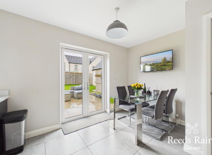 4 Ashbourne Manor, Carrickfergus, BT38 8PB