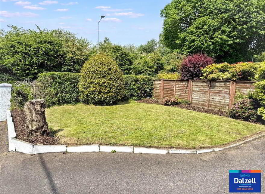 73 Moira Road, Lisburn, BT28 1RH