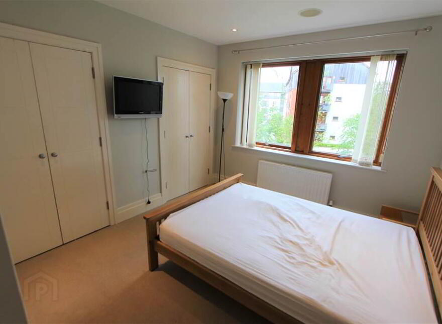 E14 The Elms, Malone Square, 77b Malone Road, Belfast, BT9 6SB