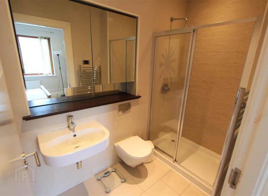E14 The Elms, Malone Square, 77b Malone Road, Belfast, BT9 6SB