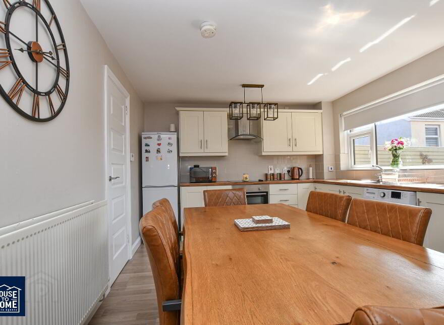 16 Saunderson Court, Belfast, BT14 7DQ