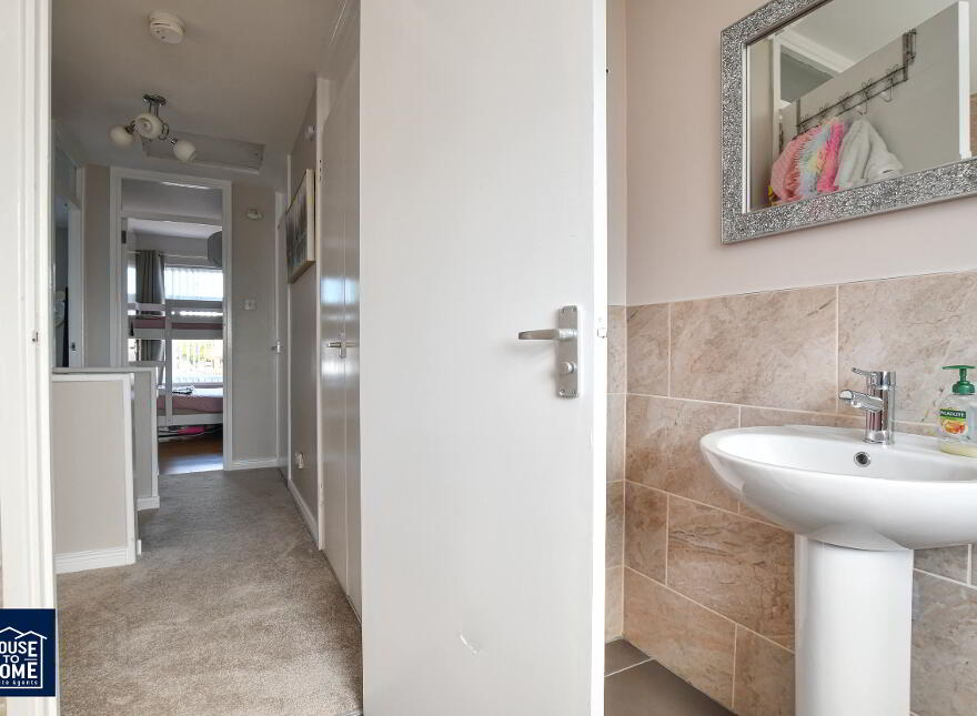 16 Saunderson Court, Belfast, BT14 7DQ