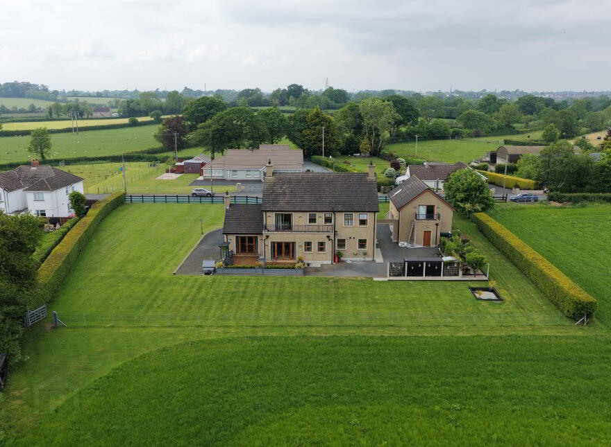 40 Dunkirk Road, Waringstown, Craigavon, BT66 7SW