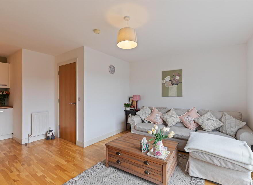 Apt 15, 1a Mayfield Square, Blacks Road, Belfast, BT10 0QT