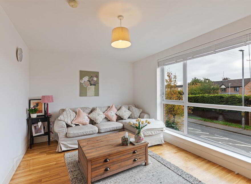 Apt 15, 1a Mayfield Square, Blacks Road, Belfast, BT10 0QT